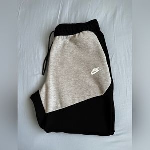 Nike Joggers